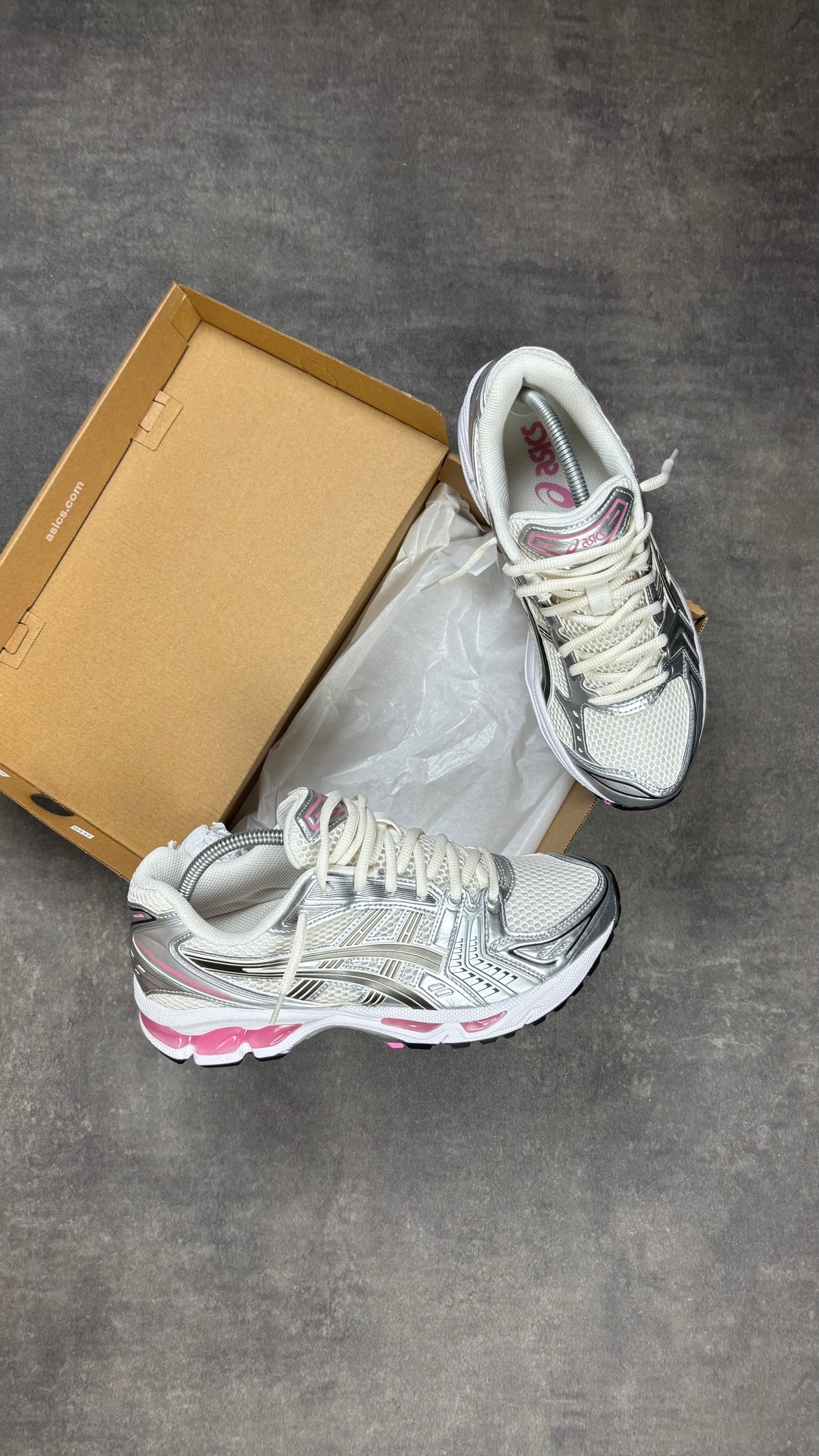 Asics Kayano 14's Sweet Pink