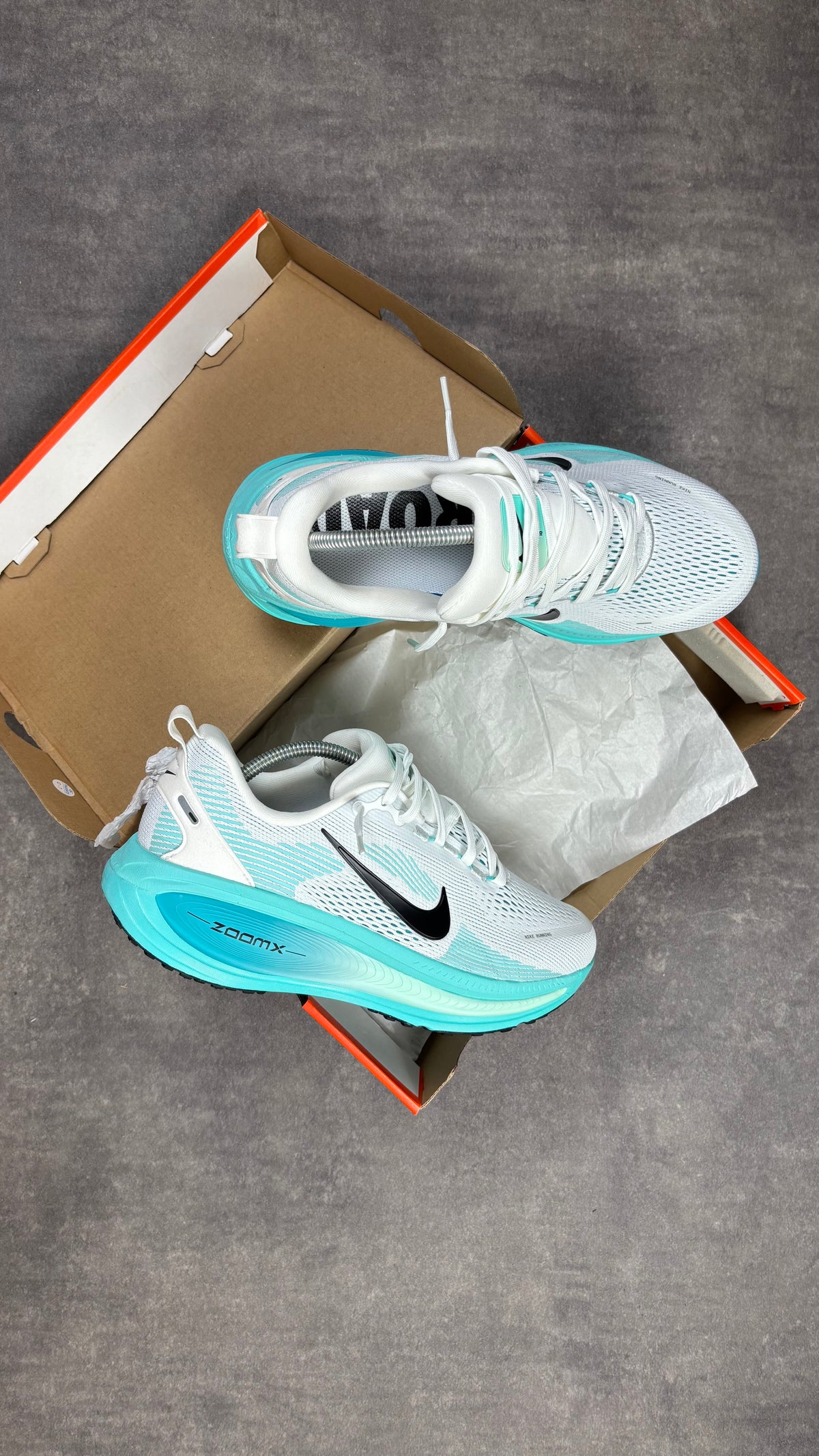 Nike Vomero 18 Dusty Cactus