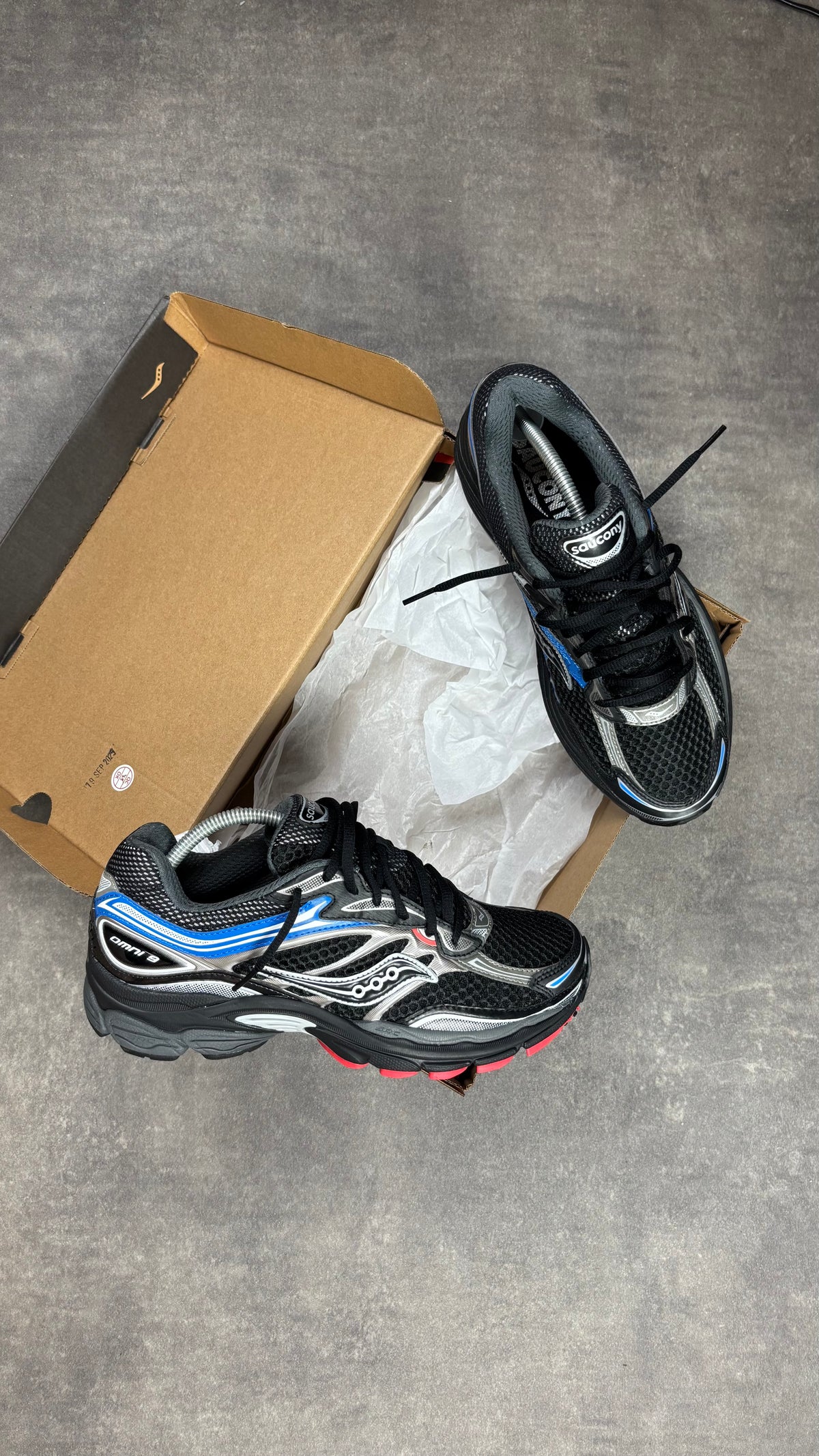 Saucony Pro Grid Omni 9 Black Multi