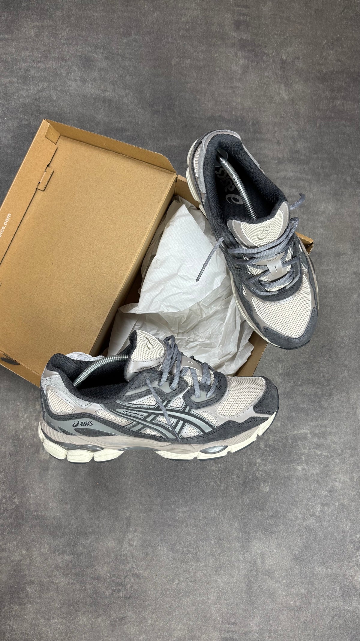 ASICS Gel NYC Oatmeal Obsidian